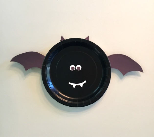 bat paper plate